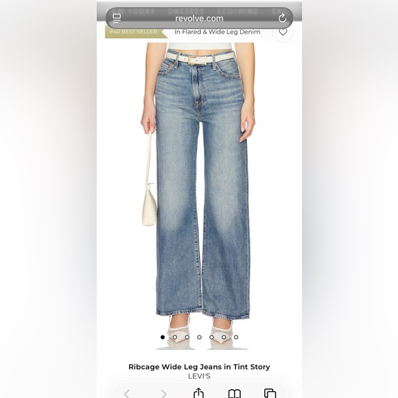 Levi’s Ribcage - Picture 1 of 7